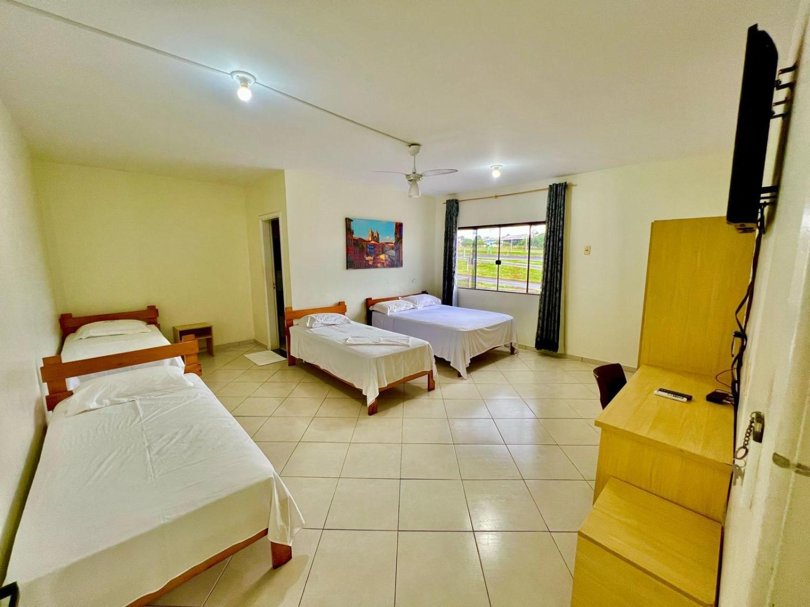 Hotel Guairaca Guarapuava Bagian luar foto