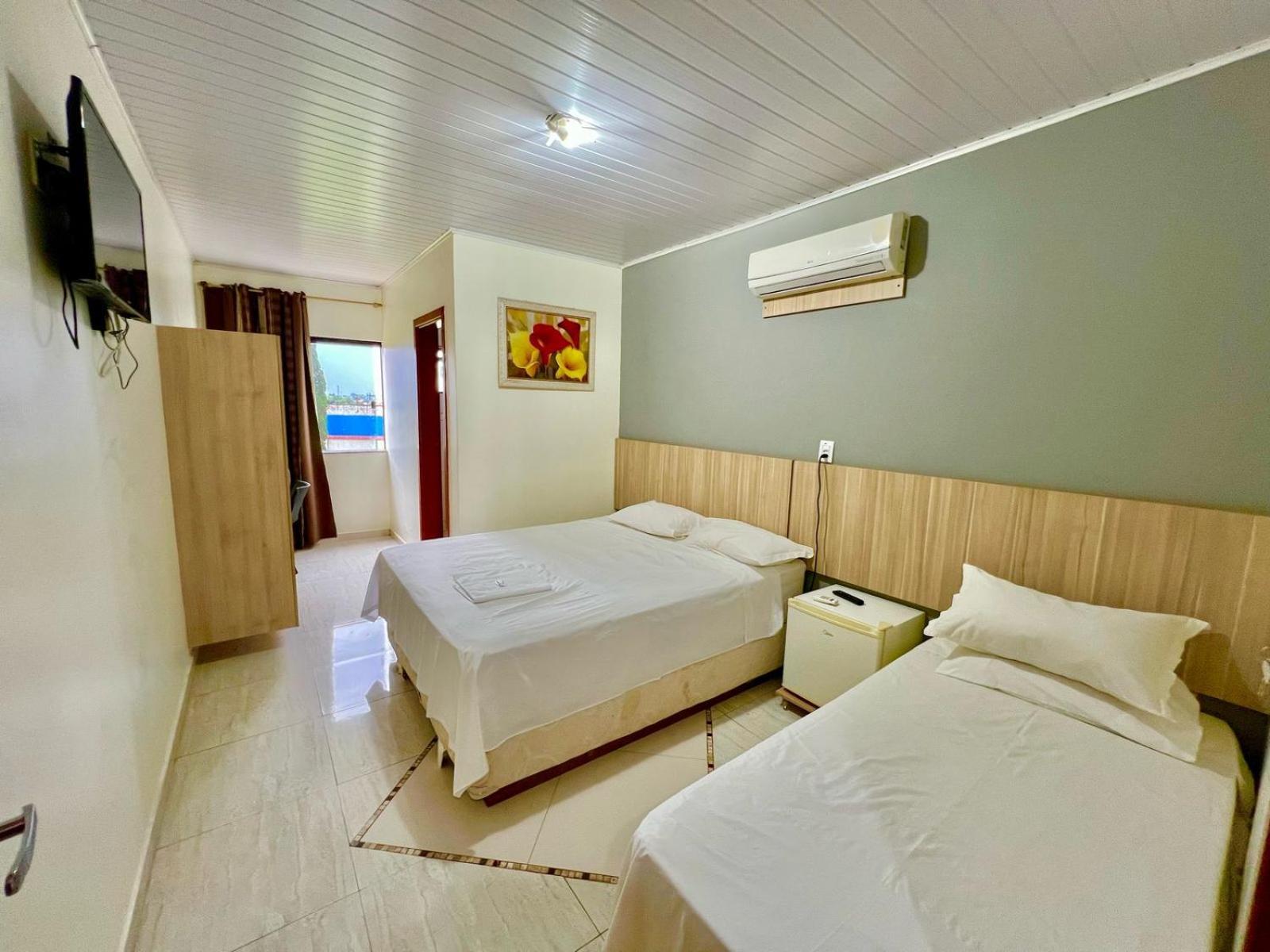 Hotel Guairaca Guarapuava Bagian luar foto